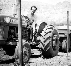 Winiarski_young_tractor